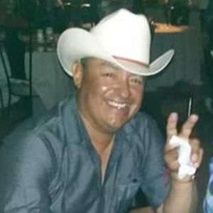 Meet your Posher, Elliott